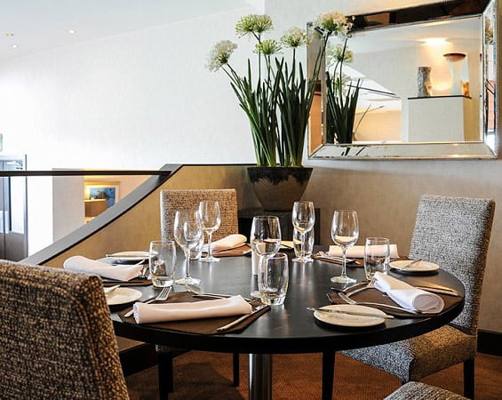 restaurant-img2